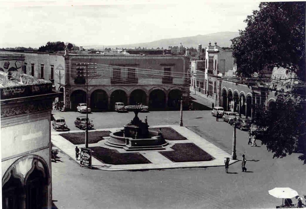 Se Conservan Plazas Públicas como Punto de Reunión en Irapuato