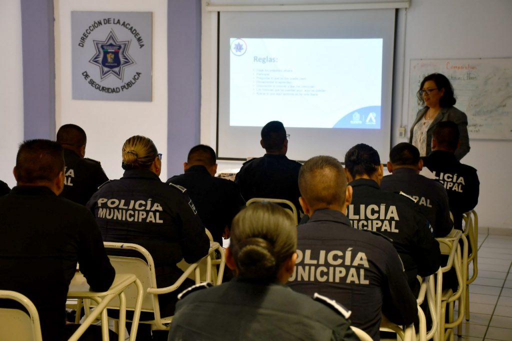 INICIAN CAPACITACIONES A POLICÍAS DE IRAPUATO