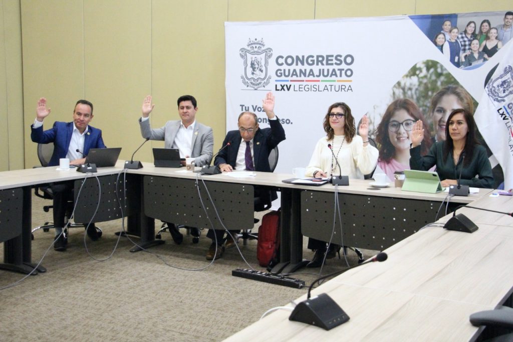 Analizan iniciativa del GPPAN que impulsa la paridad de género en Guanajuato