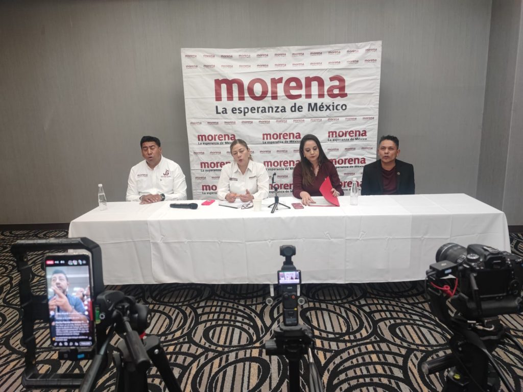 Presenta morena a su nueva candidata en León