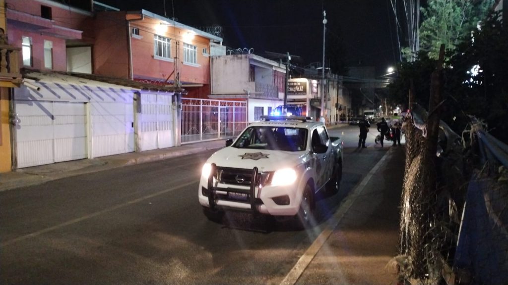 Asesina a tránsito de Irapuato y atacan a policías en Salamanca